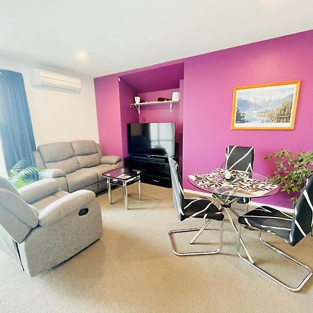 City Fringe Private Room - Your Urban Escape! ไครสต์เชิร์ช ภายนอก รูปภาพ